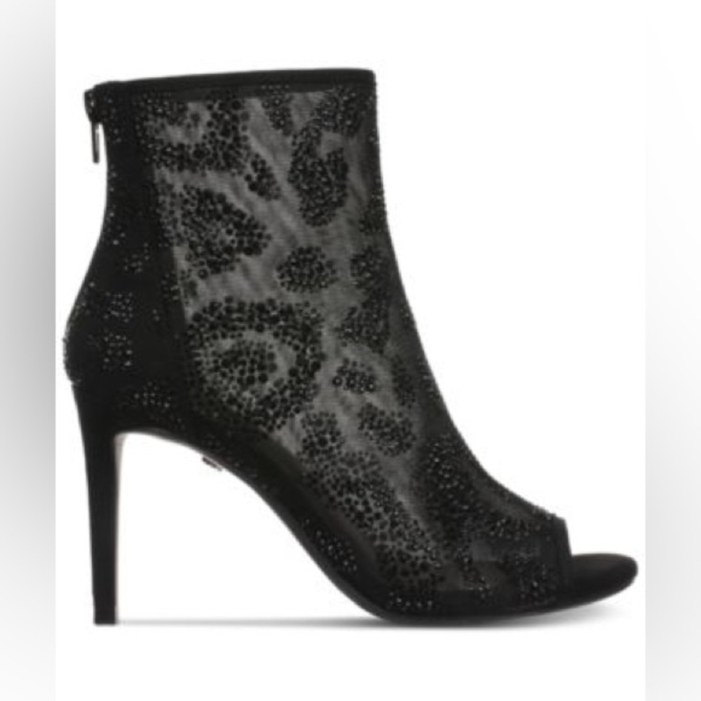 Thalia Sodi 🔥
Women's Shay Embellished Stiletto-Heel Shooties Size 10.5M🔥BNIB